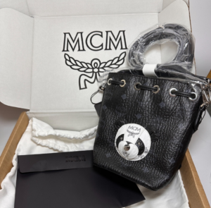 Tui MCM Zoo Panda 'Black White' MWDBAXL01BK001