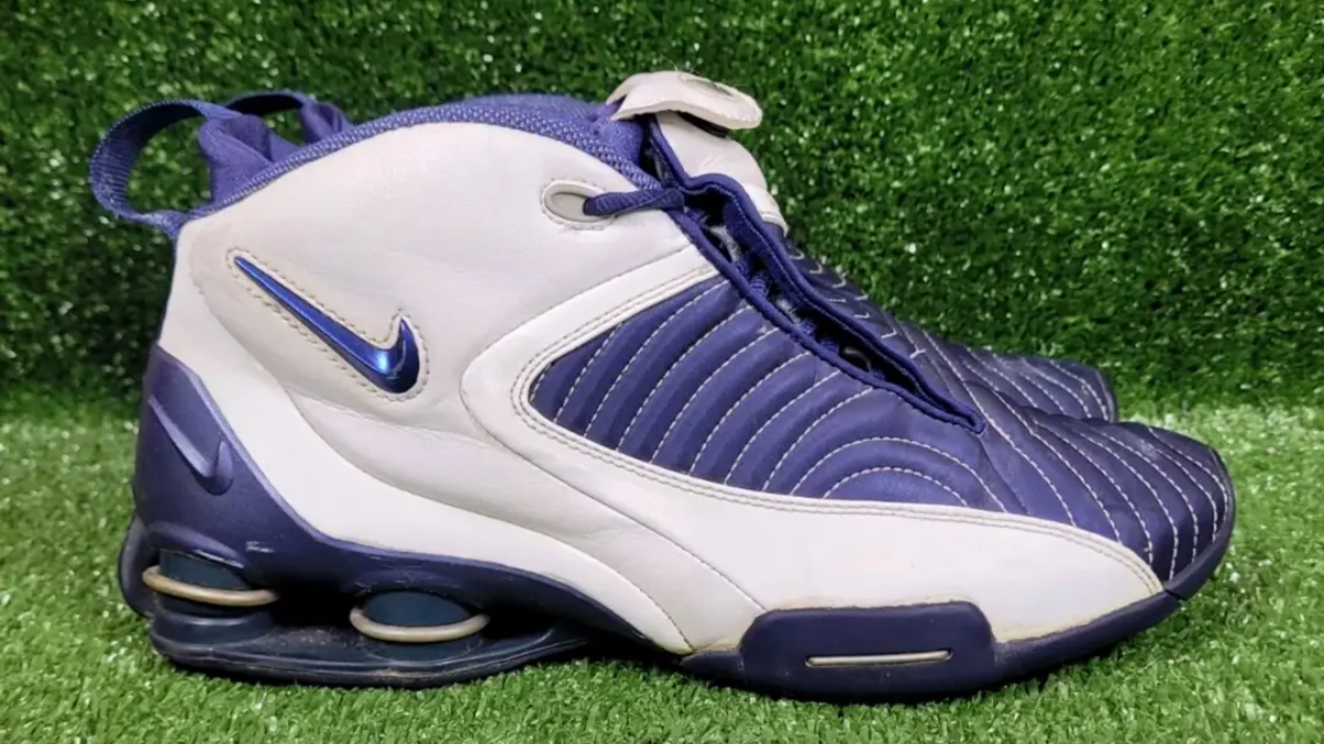 Lịch sử giày bóng rổ nữ qua các thập kỷ (Phần 2) Hinh anh 8: Lich su giay bong ro nu qua cac thap ky (Phan 2)