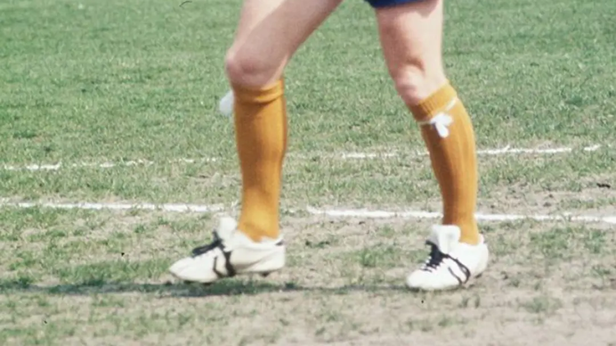 Hành trình của những đôi giày bóng đá định hình lịch sử (Phần 1) Hinh anh 10: Hanh trinh cua nhung doi giay bong da dinh hinh lich su (Phan 1)