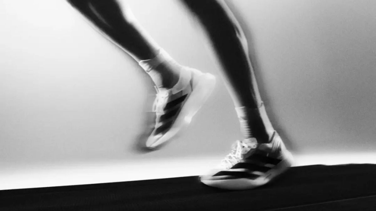 Cau chuyen ve nhung doi giay chay dinh hinh lich su (Phan 1)