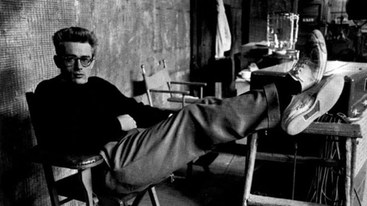 Hinh anh 1: Cau chuyen ve nhung doi giay chay dinh hinh lich su (Phan 1)