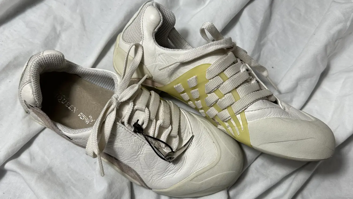 9 thiết kế giày đẹp mắt lấy cảm hứng từ cấu trúc cơ thể (Phần 1) Hinh anh 3: 9 thiet ke giay dep mat lay cam hung tu cau truc co the (Phan 1)