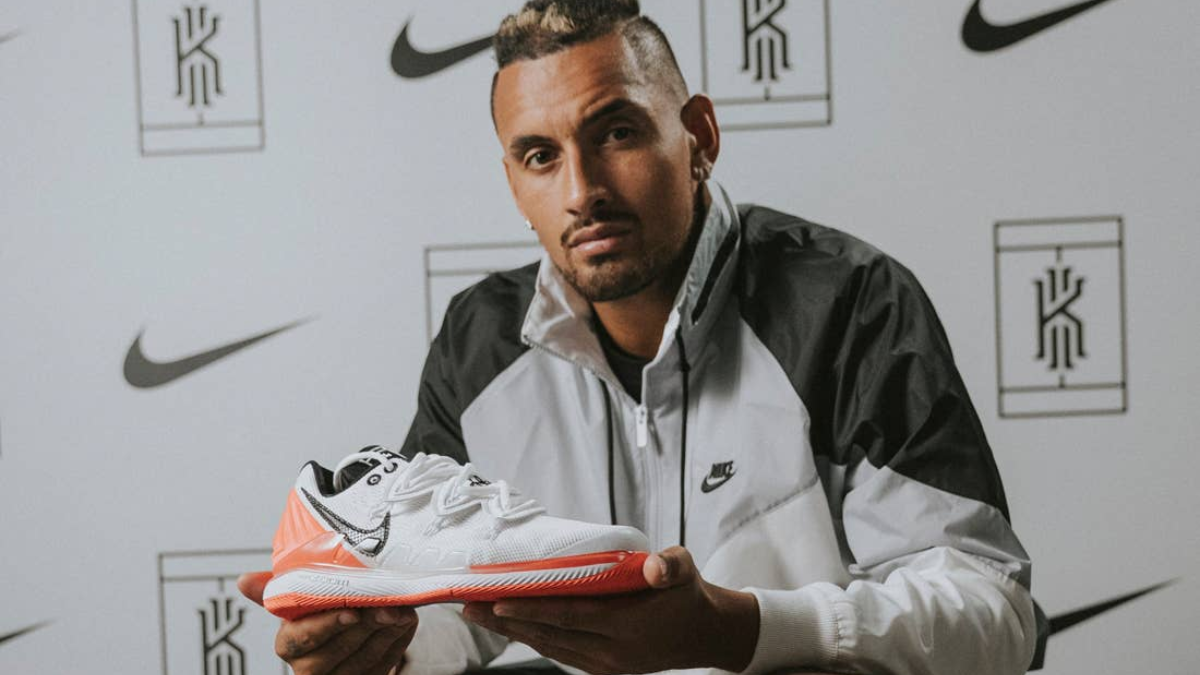 5 lần vận động viên đã "phá vỡ" quy tắc giày thể thao Hinh anh 1: 5 lan van dong vien da "pha vo" quy tac giay the thao