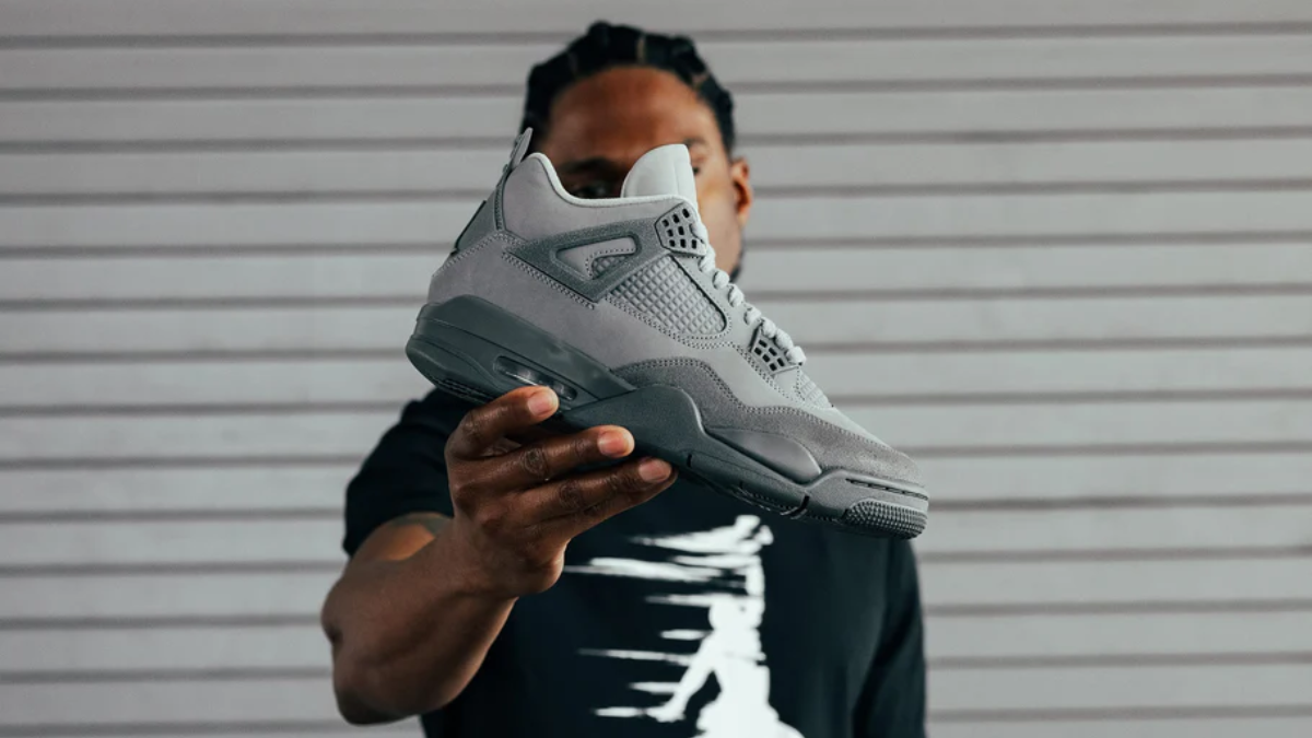 Nâng tầm với 7 đôi sneaker lấy cảm hứng từ Thế vận hội Paris Hinh anh 4: Nang tam voi 7 doi sneaker lay cam hung tu The van hoi Paris