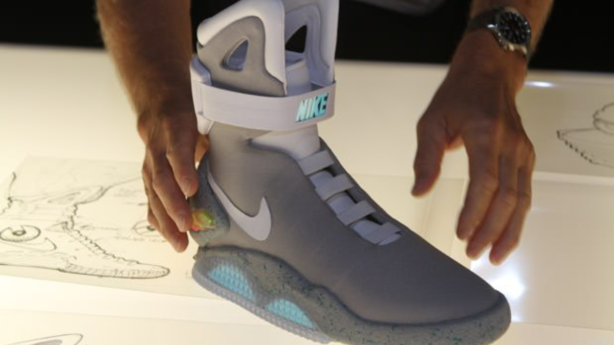 Hinh anh 5: 8 "sieu pham" sneaker lay cam hung tu phim khoa hoc vien tuong