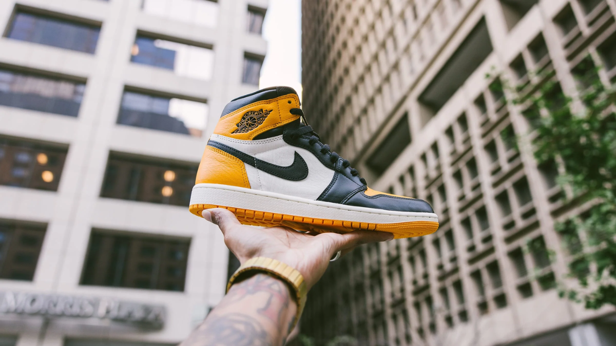 Hoc sinh, sinh vien me giay sneaker khong the bo qua Jordan 1