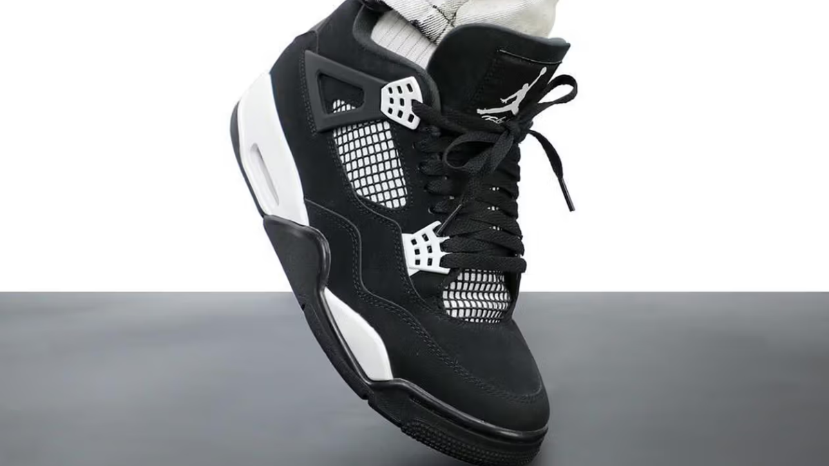 Hinh anh 12: Top 9 doi Jordan 4 khong the thieu trong bo suu tap