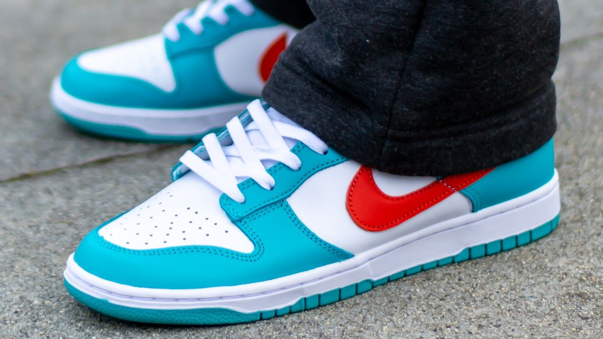 Sở hữu 5 đôi Dunk "xịn sò" với mức giá siêu hấp dẫn Hinh anh 10: So huu 5 doi Dunk "xin so" voi muc gia sieu hap dan