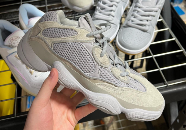 Giay Adidas Yeezy 500 'Stone Salt' IE4783