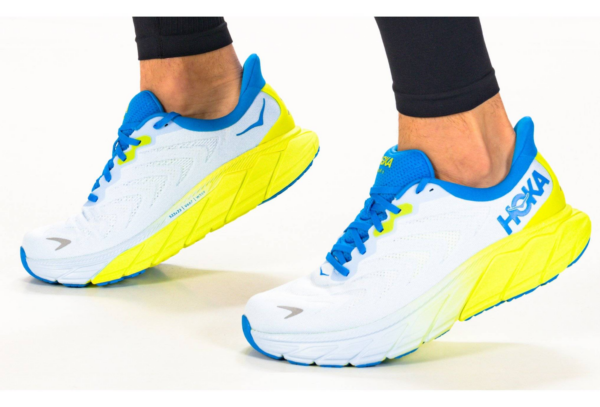 Giay Hoka Arahi 6 Wide 'Blue Coral' 1123196-IWEP