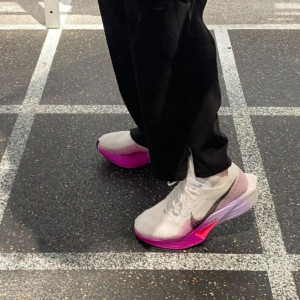 Giay Nike ZoomX VaporFly Next% 3 'White Purple' DV4129-104