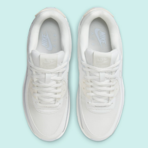 Giay Nike Air Max 90 LV8 'Glacier Blue' HF0782-100