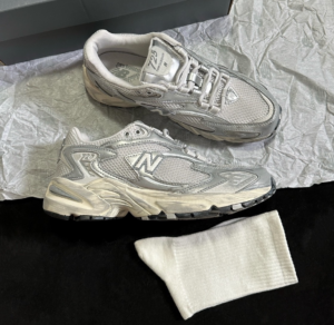 Giay New Balance 725v1 'Rain Cloud Silver' ML725SG1
