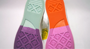 Giay Converse Chuck Taylor All Star 70 Hi 'Chinatown' 166598C