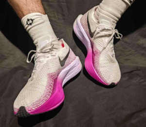 Giay Nike ZoomX VaporFly Next% 3 'White Purple' DV4129-104