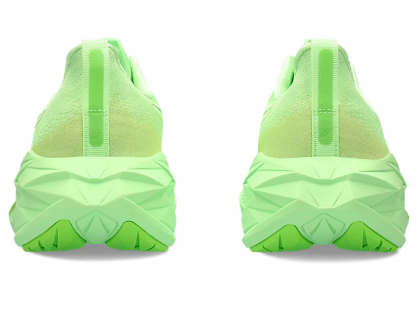 Giay Asics Novablast 4 'Illuminate Green' 1011B693-300