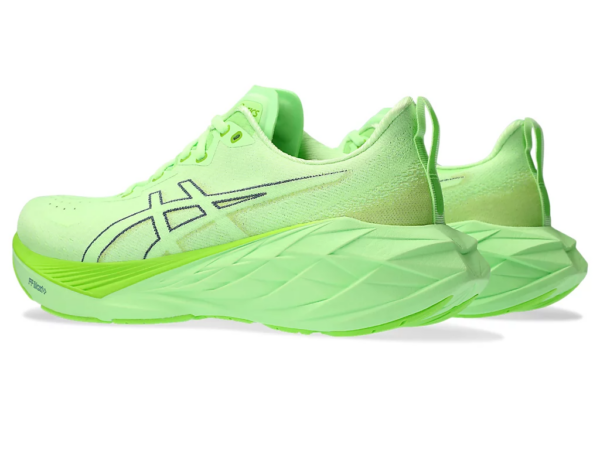 Giay Asics Novablast 4 'Illuminate Green' 1011B693-300