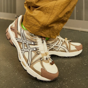 Giay Asics Gel-Kahana 8 'Brown Beige' 1011B828-200