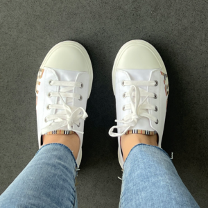 Giay Burberry Icon Logo 'White' 80385001