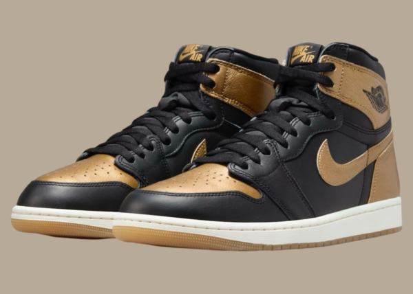 Giay Nike Air Jordan 1 Retro High OG 'Black Metallic Gold' DZ5485-071