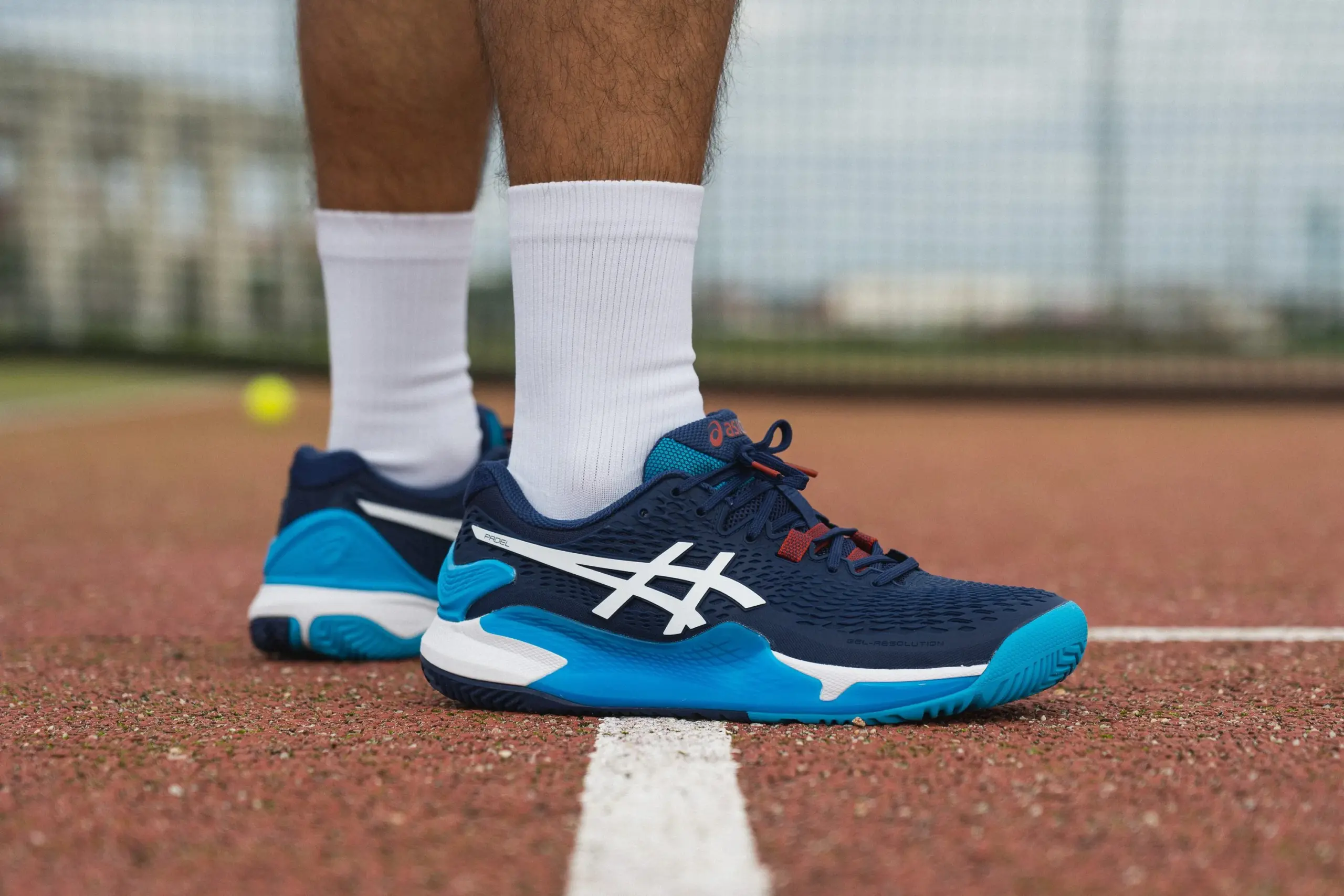 Bí mật đằng sau sự thành công của Asics Gel-Resolution 9 Hinh anh 1: Bi mat dang sau su thanh cong cua Asics Gel-Resolution 9