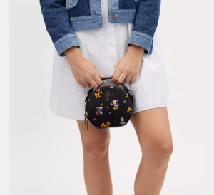 Tui Coach x Disney Canteen Holiday 'Black' CM846-QBM2