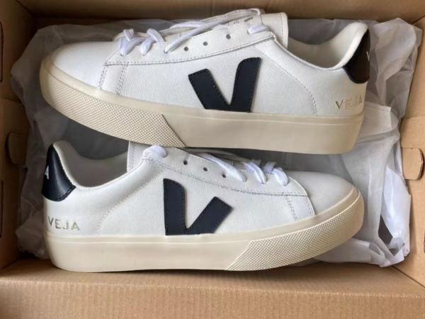 Giay Veja Campo Low Chromefree 'White Black' CP051537