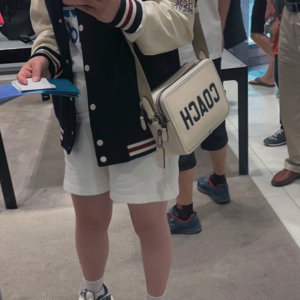 Tui Coach Charter 'Icon' CP137-CAH