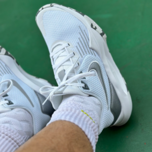 Giay Nike Precision 5 'White Wolf Grey Camo' CW3403-101