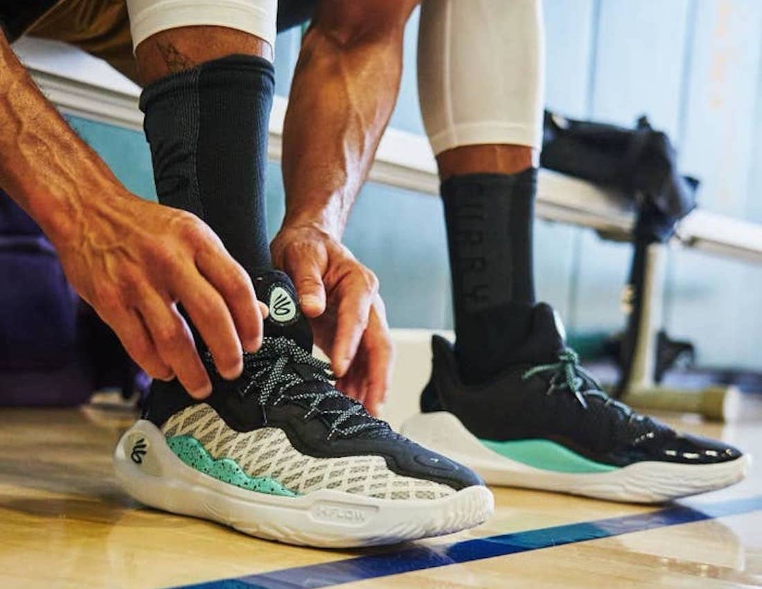 Curry 11 phiên bản kết hợp giữa Steph và nhà Under sẽ có gì? Hinh anh 1: Curry 11 phien ban ket hop giua Steph va nha Under se co gi?