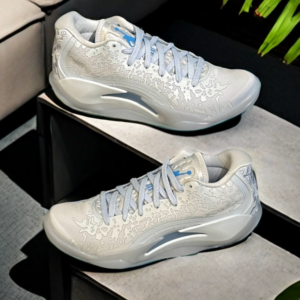 Giay Nike Air Jordan Zion 3 'Half Moon' DR0675-400