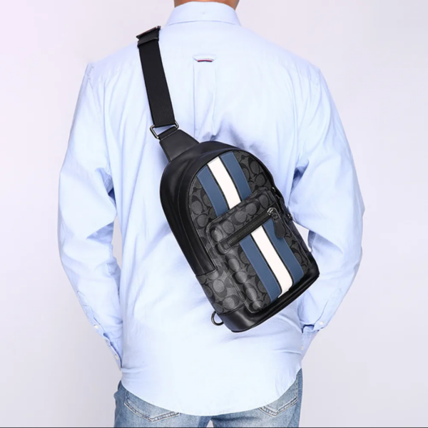 Tui Coach West 20 Shoulder Bag 'Blue White' F2999-QBOH0