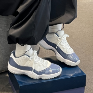Giay Nike Air Jordan 11 Retro GS 'Diffused Blue' FV5121-104