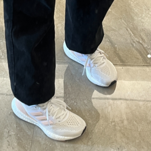 Giay Adidas PureBoost 23 'White Wonder Quartz' IF2392