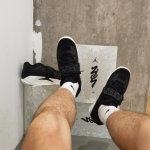 Giay Nike Air Jordan Zion 3 M.U.D. SE 'Black Dark' FN1714-002