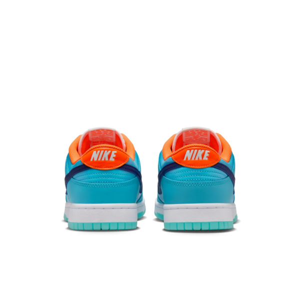 Giay Nike Dunk Low SE 'Baltic Blue Total Orange' HQ1538-416