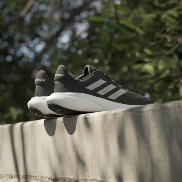 Giay Adidas Supernova 3 'Black Wonder Silver' IE4345