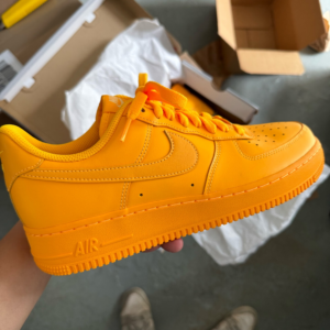 Giay Nike Wmns Air Force 1 '07 'Laser Orange' HJ7324-845