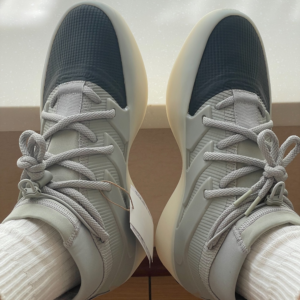 Giay Adidas Athletics x Fear of God 'Carbon' IE6188