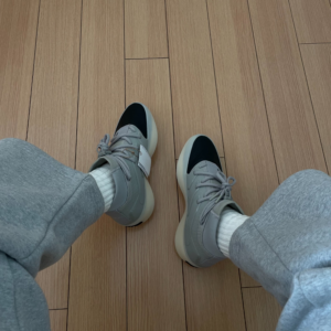 Giay Adidas Athletics x Fear of God 'Carbon' IE6188