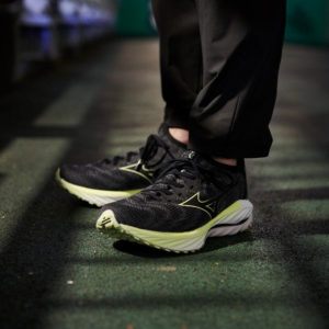 Giay Mizuno Wave Neo Wind 'Black Yellow' J1GC2278-52