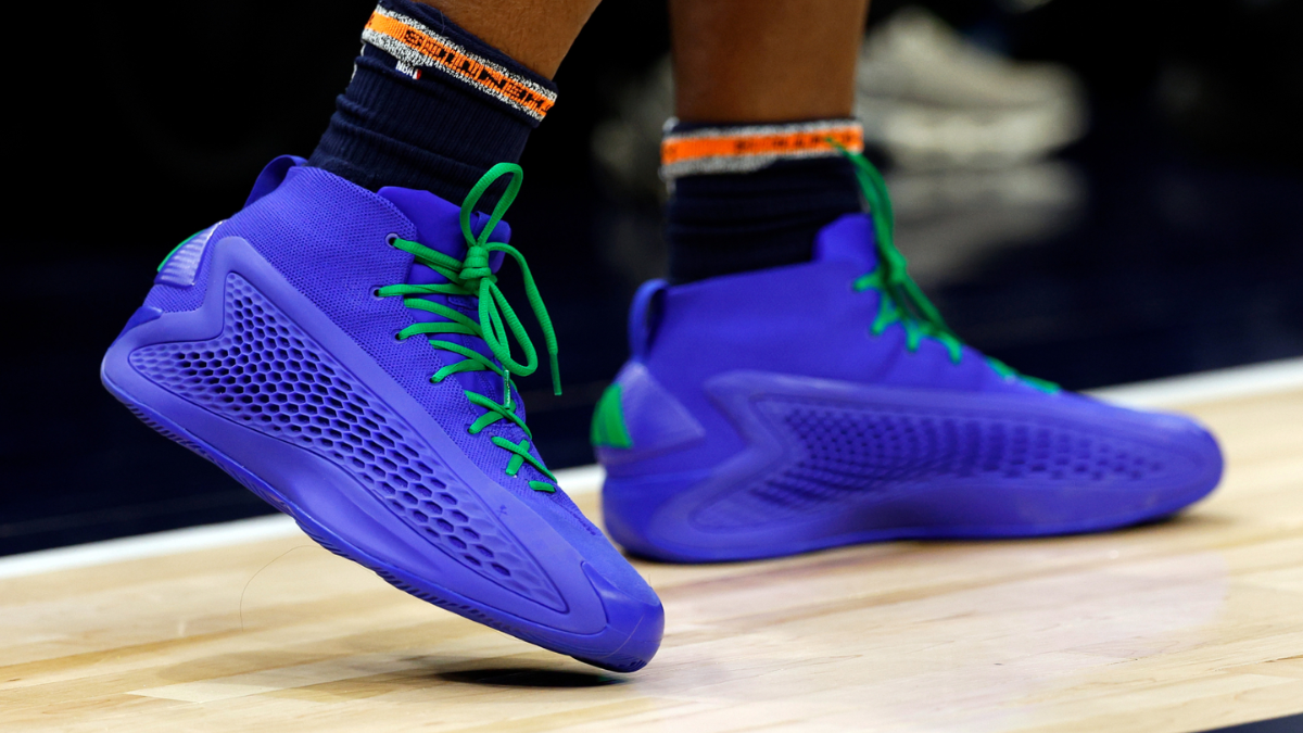 Top những đôi giày bóng rổ hỗ trợ những pha bóng đỉnh cao Hinh anh 1: Top nhung doi giay bong ro ho tro nhung pha bong dinh cao