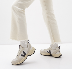 Giay Veja Venturi Hexamesh 'Gravel Grafite' VT2103355