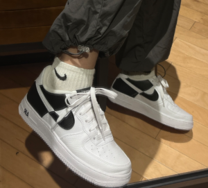 Giay Nike Air Force 1 Low GS 'Next Nature' HF9096-100