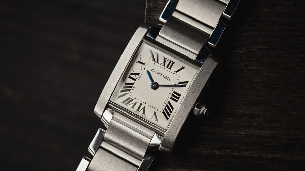 Hinh anh 8: Review chi tiet dong ho Cartier Tank Francaise cho nguoi suu tam