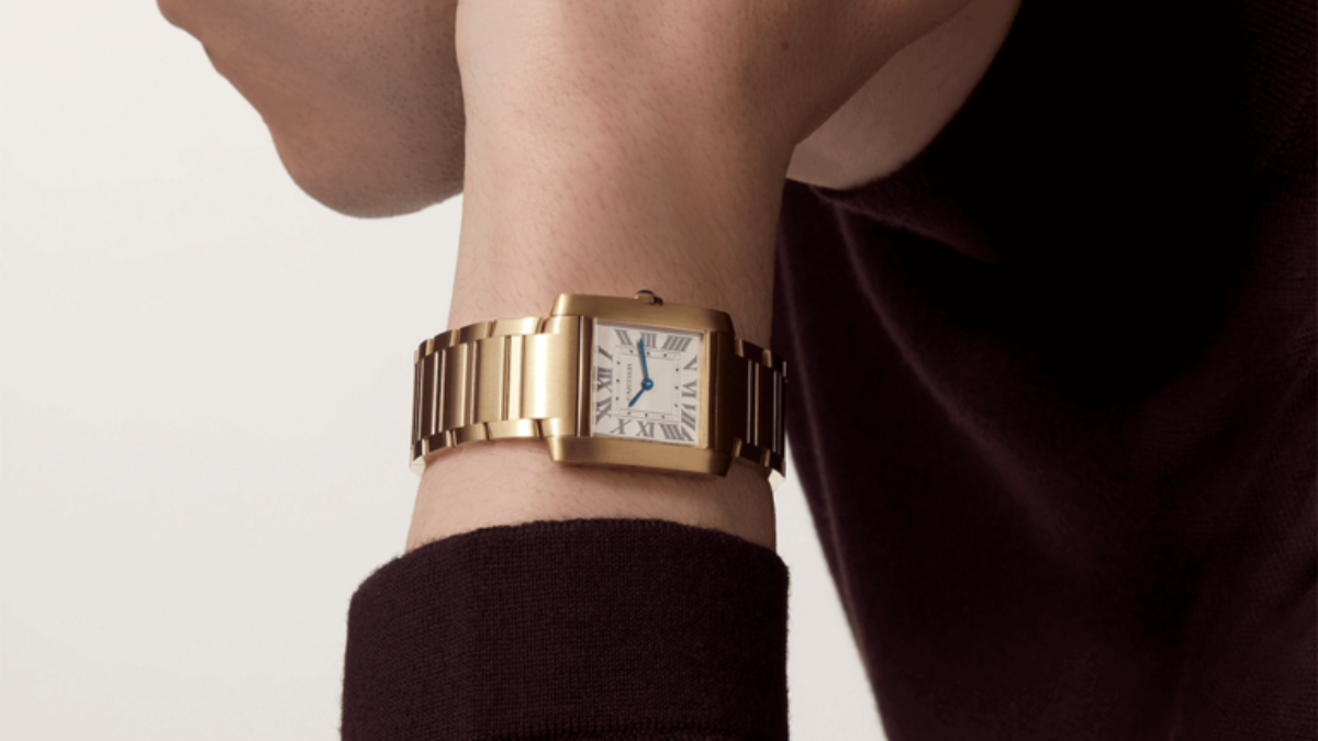 Hinh anh 11: Review chi tiet dong ho Cartier Tank Francaise cho nguoi suu tam