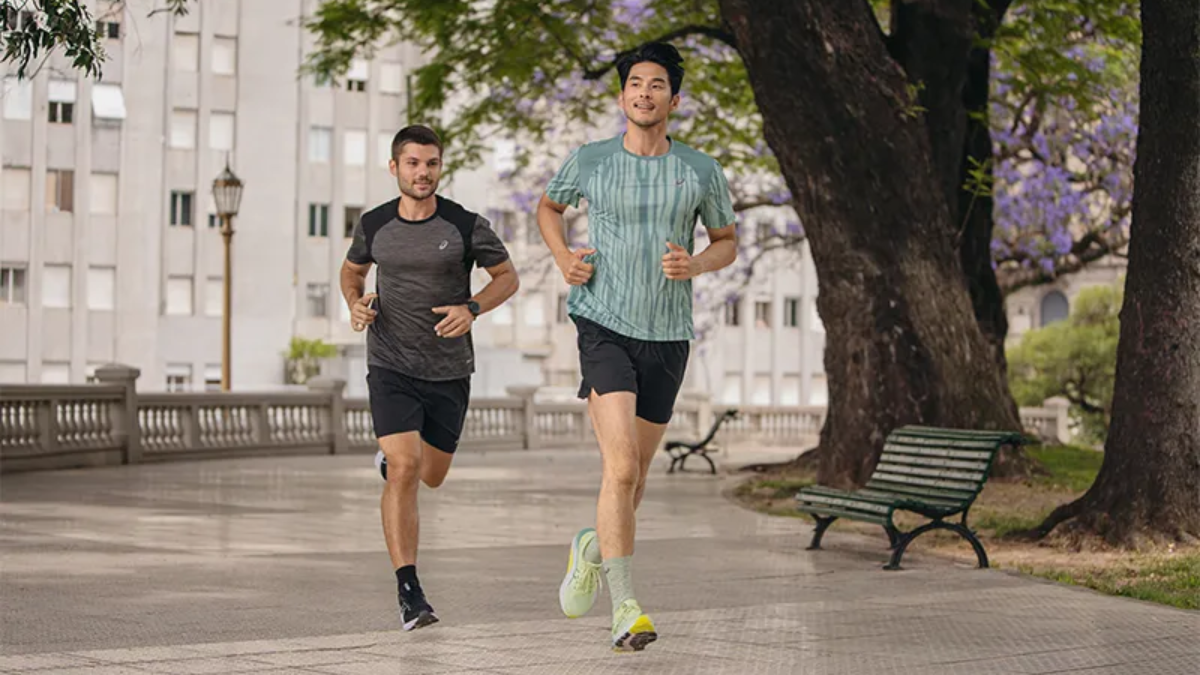 Review Asics Kayano 31: Kiểm soát chuyển động hoàn hảo Hinh anh 9: Review Asics Kayano 31: Kiem soat chuyen dong hoan hao