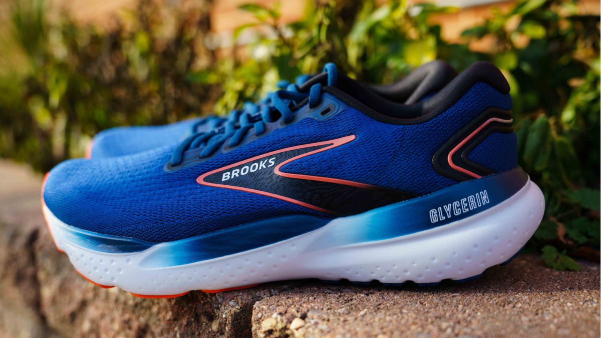 Review Brooks Glycerin 21: Trai nghiem em ai hon bao gio het