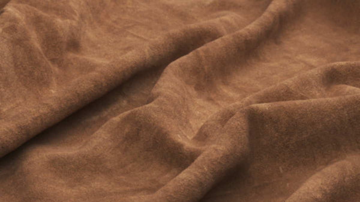 Hinh anh 2: Nubuck vs Suede: Dau la chat lieu ben dep hon?