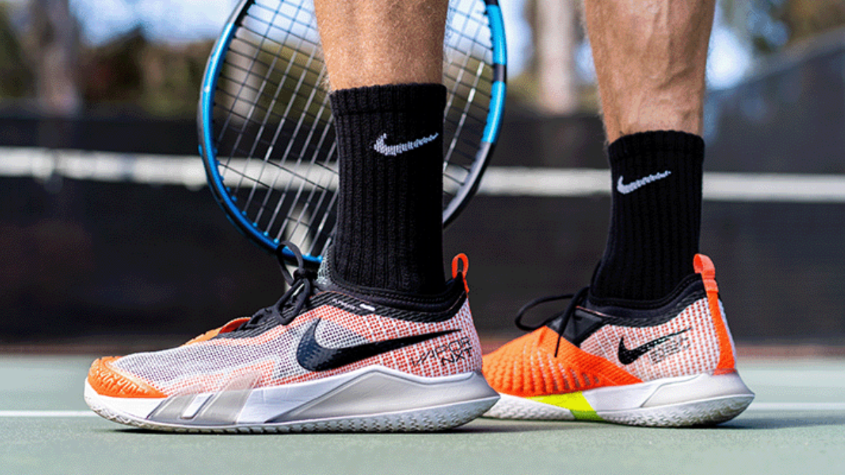 Nhung doi giay tennis tot nhat giup ban chinh phuc moi tran dau